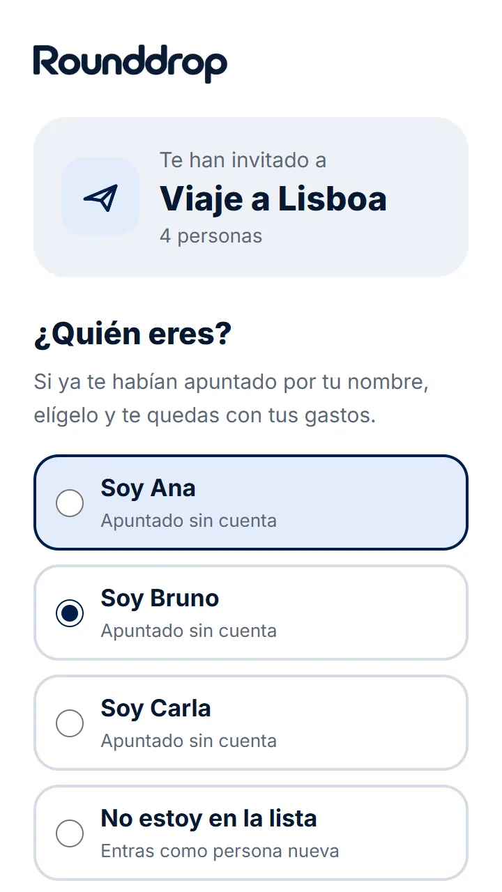 Quien abra el enlace entra con su correo y elige su nombre en la lista. Ya está dentro.